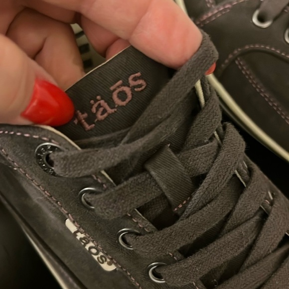 Taos Moc Star MST-13482A, grey, arch support sole, size 6.5 - Picture 13 of 14